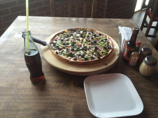 Gechi Pizzas & Lasagna